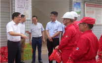 铜梁区区委书记、区长慰问公司一线员工