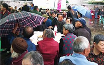 尊时凯龙集团开展“重阳感恩敬老”活动